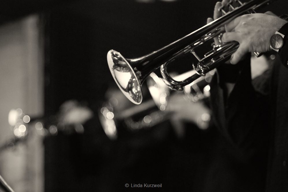Big Band Kameleon - Trumpet (Linda Kurzweil)